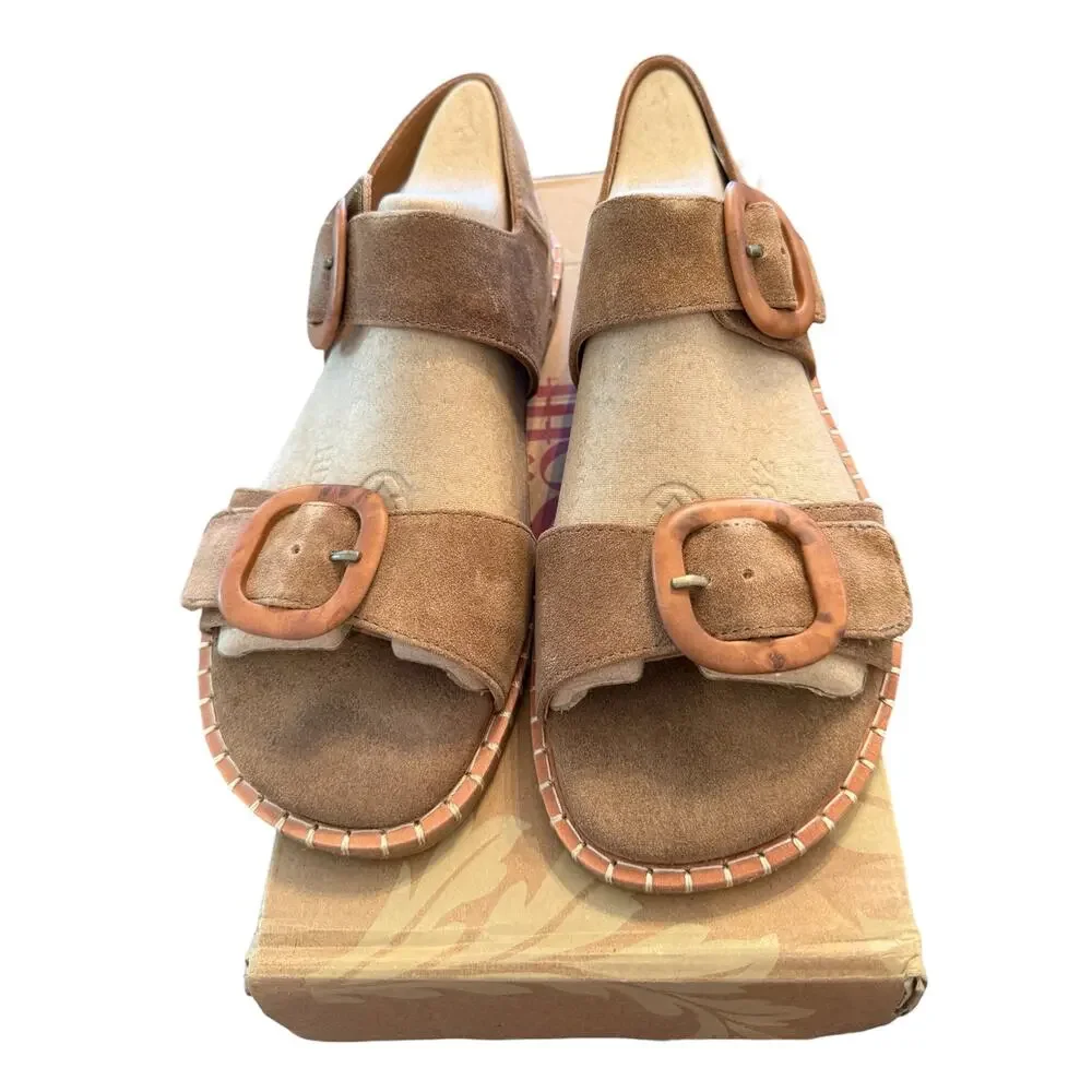 Sofft Oak Women's Brown Buckle Straps Napa Sandal Size 7M